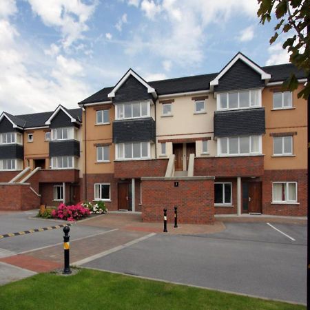 Kings Court Holiday Apartments 特拉利 外观 照片